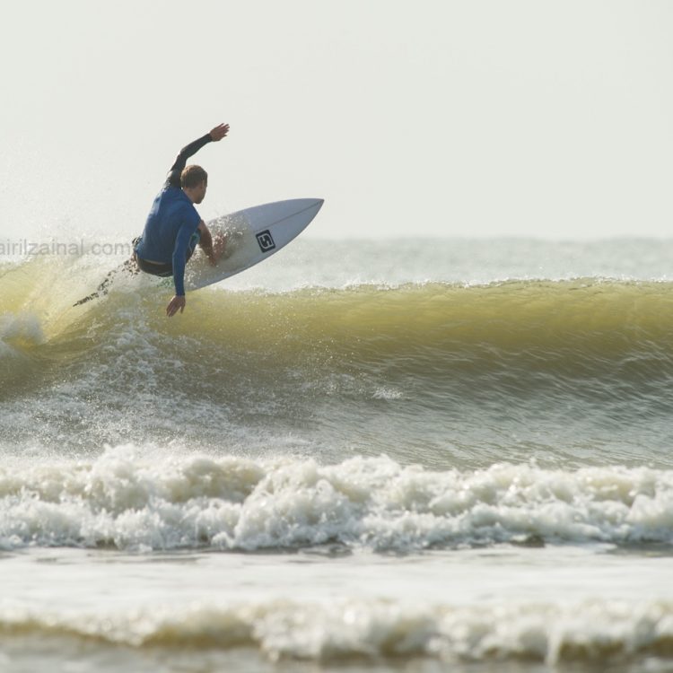 surfing